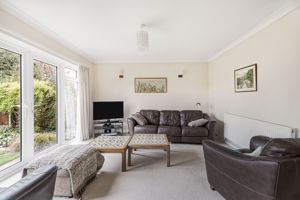 Lounge- click for photo gallery